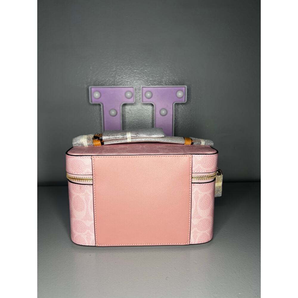 Coach Powder Pink Vanity Cosmetics Case - Picture 3 of 7